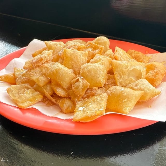 Sopapillas.