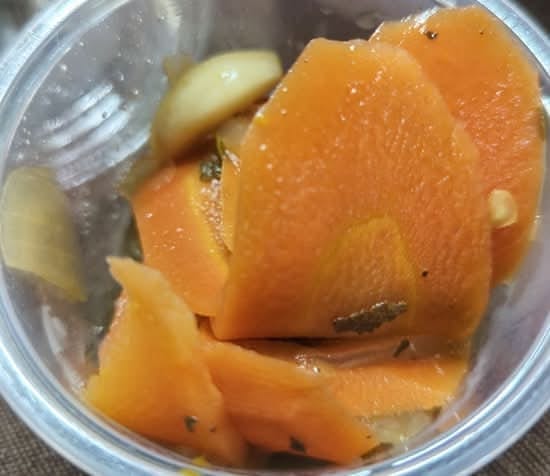 Pickled Carrots 4oz.